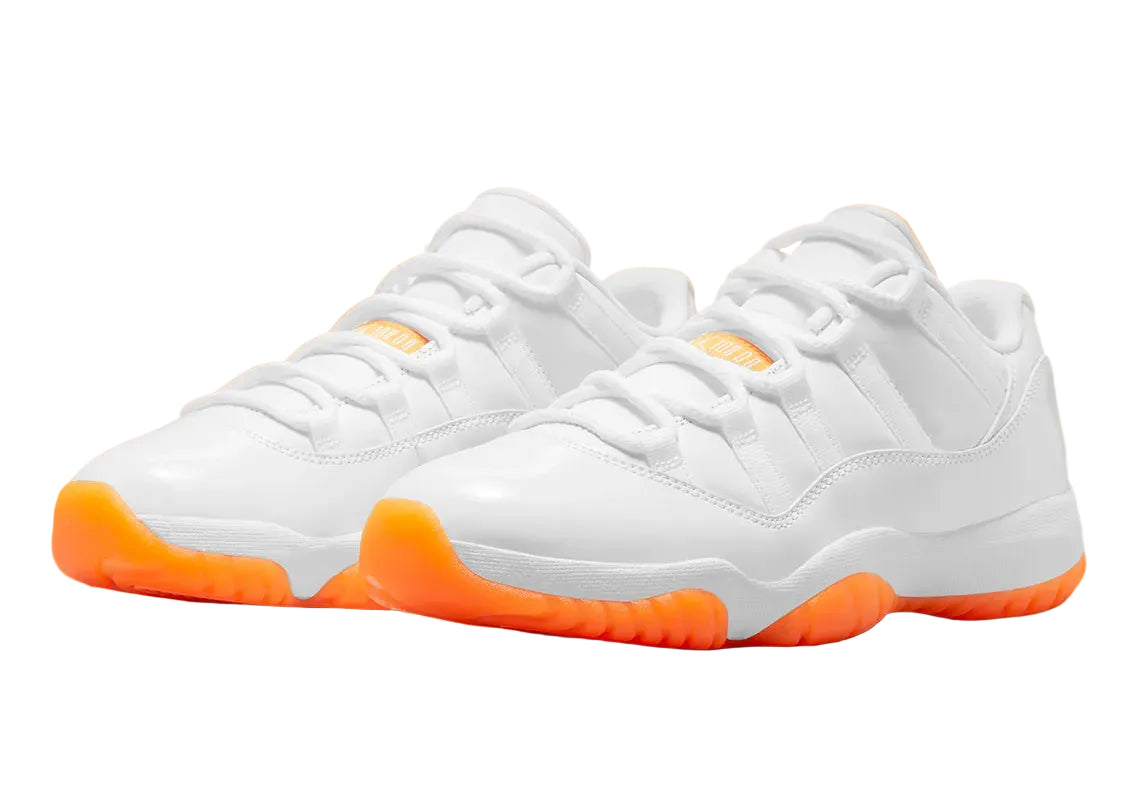 White leather low sneaker with orange sole 