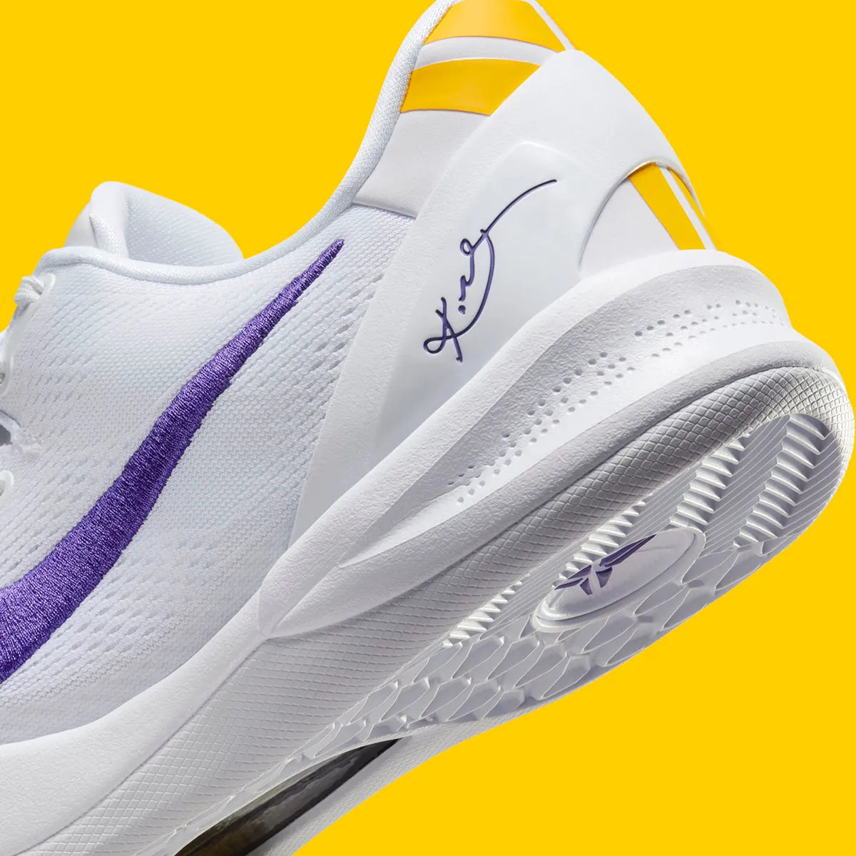 NIKE KOBE 8 PROTRO LAKERS HOME