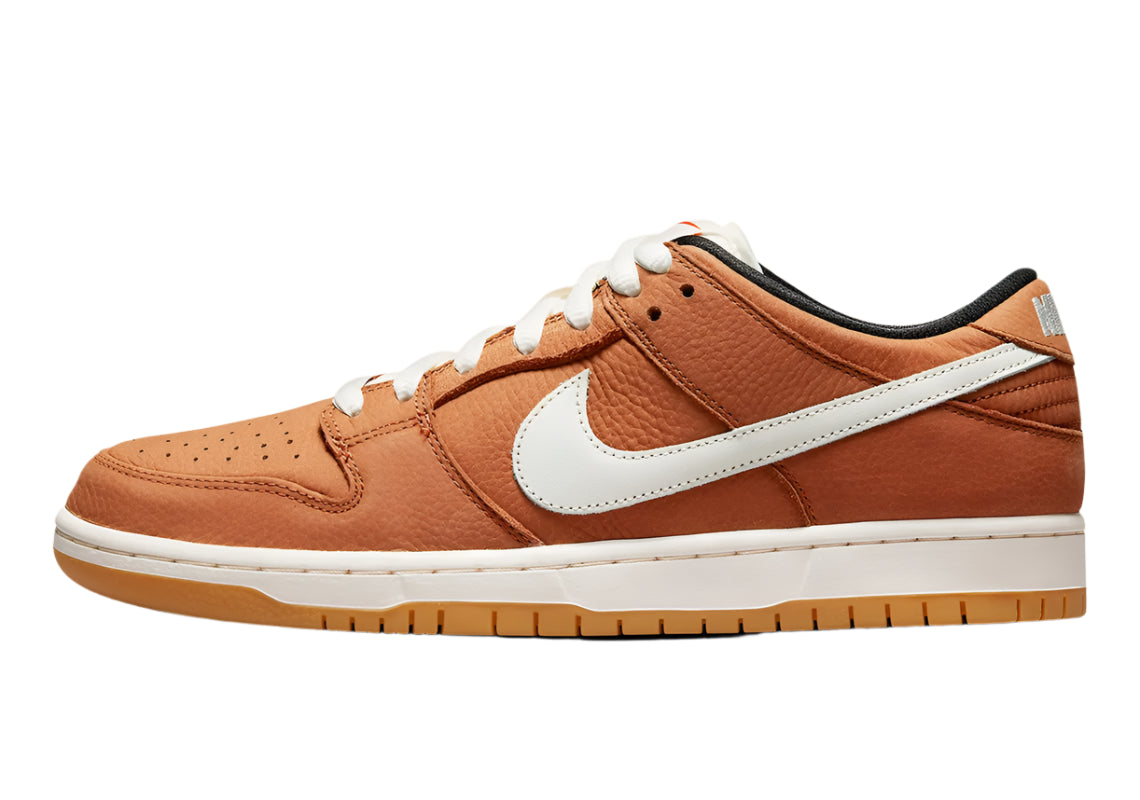 SB Dunk Low Pro Dark Russet