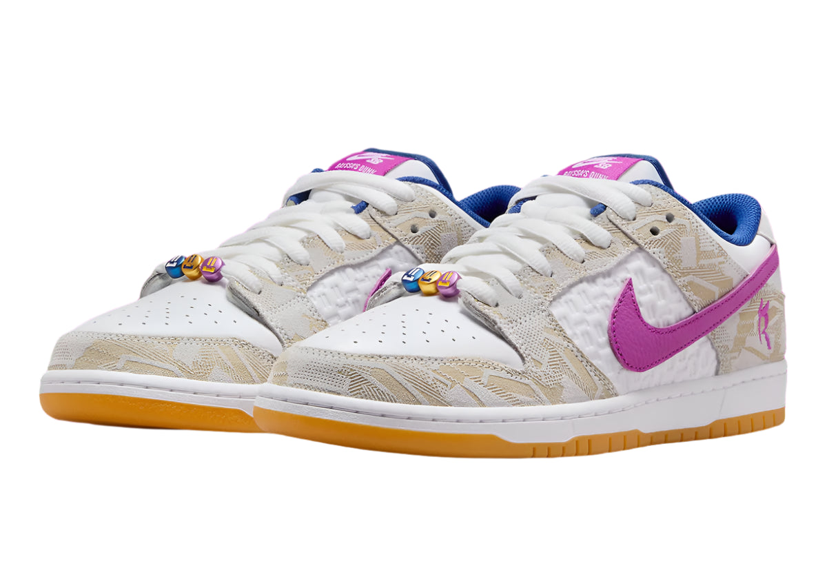 SB Dunk Low Raysaa Leal